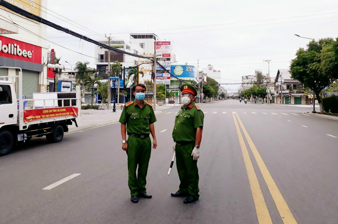 CTTĐT Long Xuyên