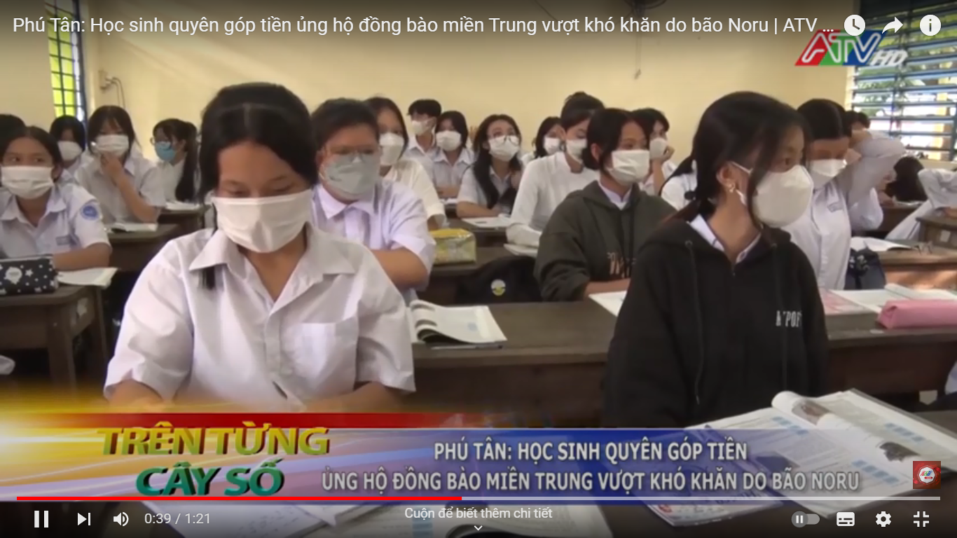 Phú Tân: Học sinh quyên góp tiền ủng hộ đồng bào miền Trung vượt khó khăn do bão Noru | ATV Tin tức